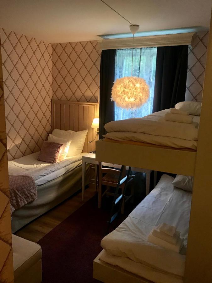 Karstorp Saeteri - Hotell Och Konferens Skovde Exterior photo